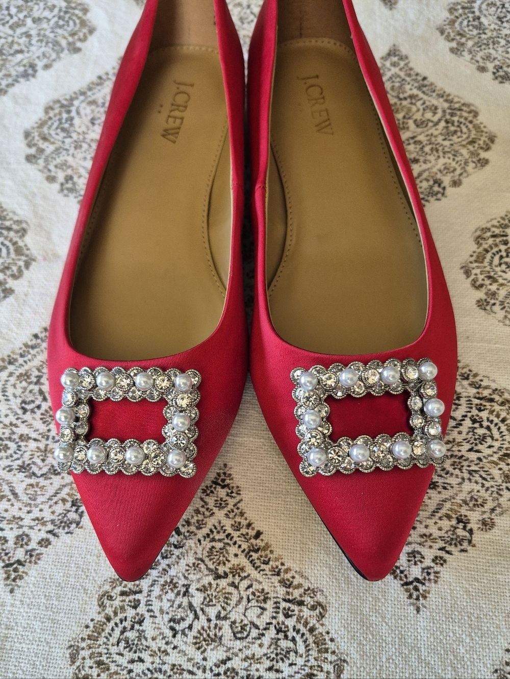 J. Crew Red Satin Pointed Toe Flats Size 7.5 NWT - Picture 2 of 7